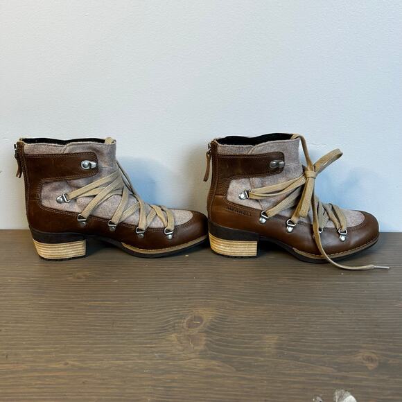 Merrell Shiloh II Warm Boot Women’s 5.5 Heritage Hiking Waterproof Lace Up - Picture 6 of 10